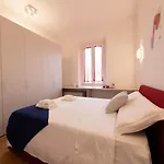 The Best Rent - One-Bedroom Apartment Near San Pietro